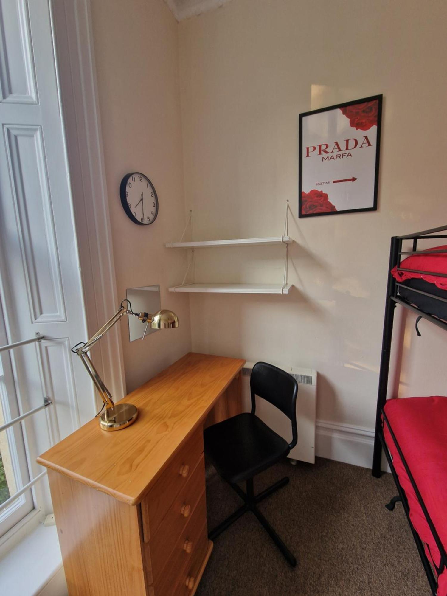 Clifton Nr Centre, Georgian Period Flat, Permit Parking X1, Garden *